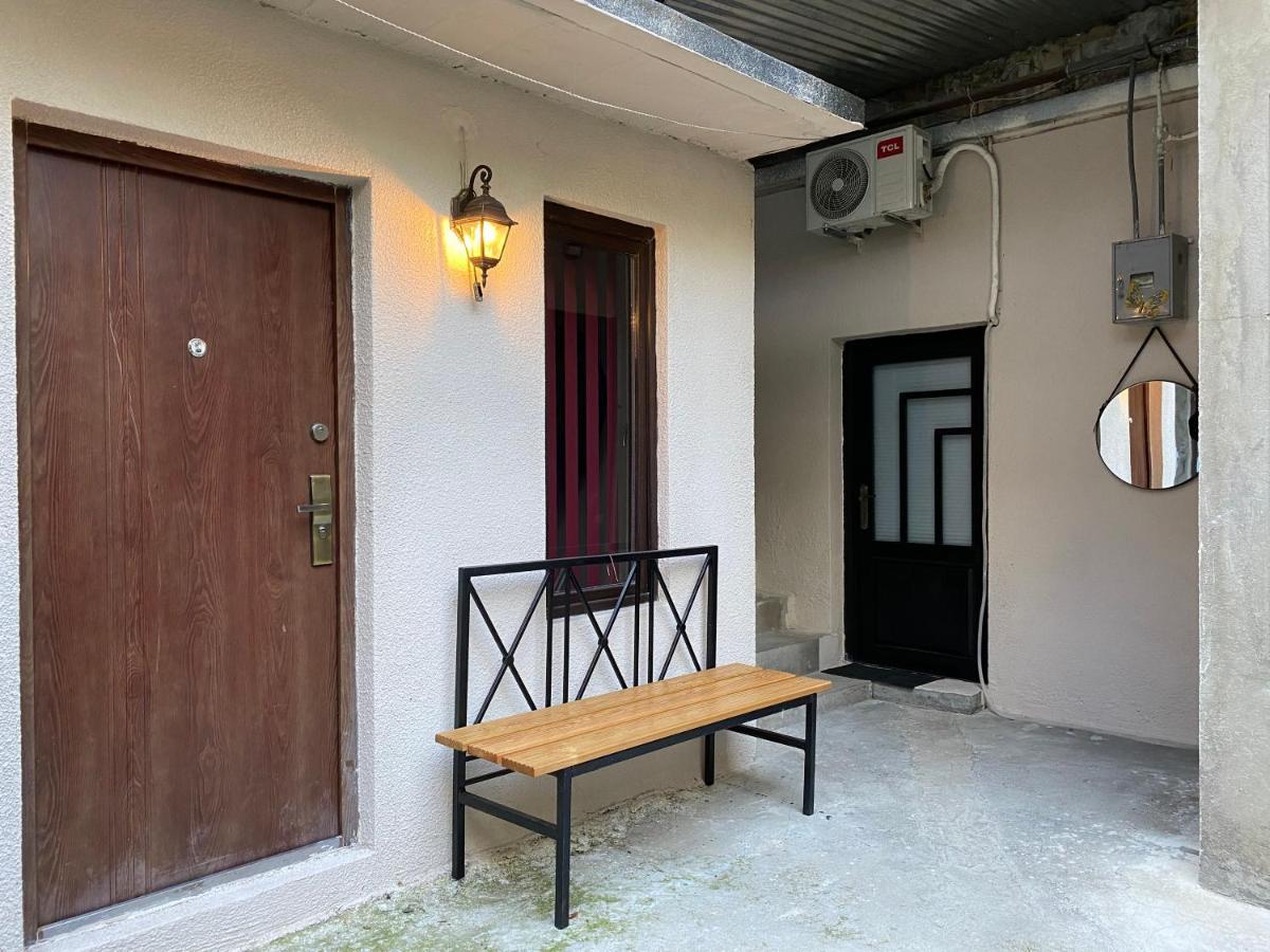 Guest House Gml-2 Tbilisi Exteriör bild